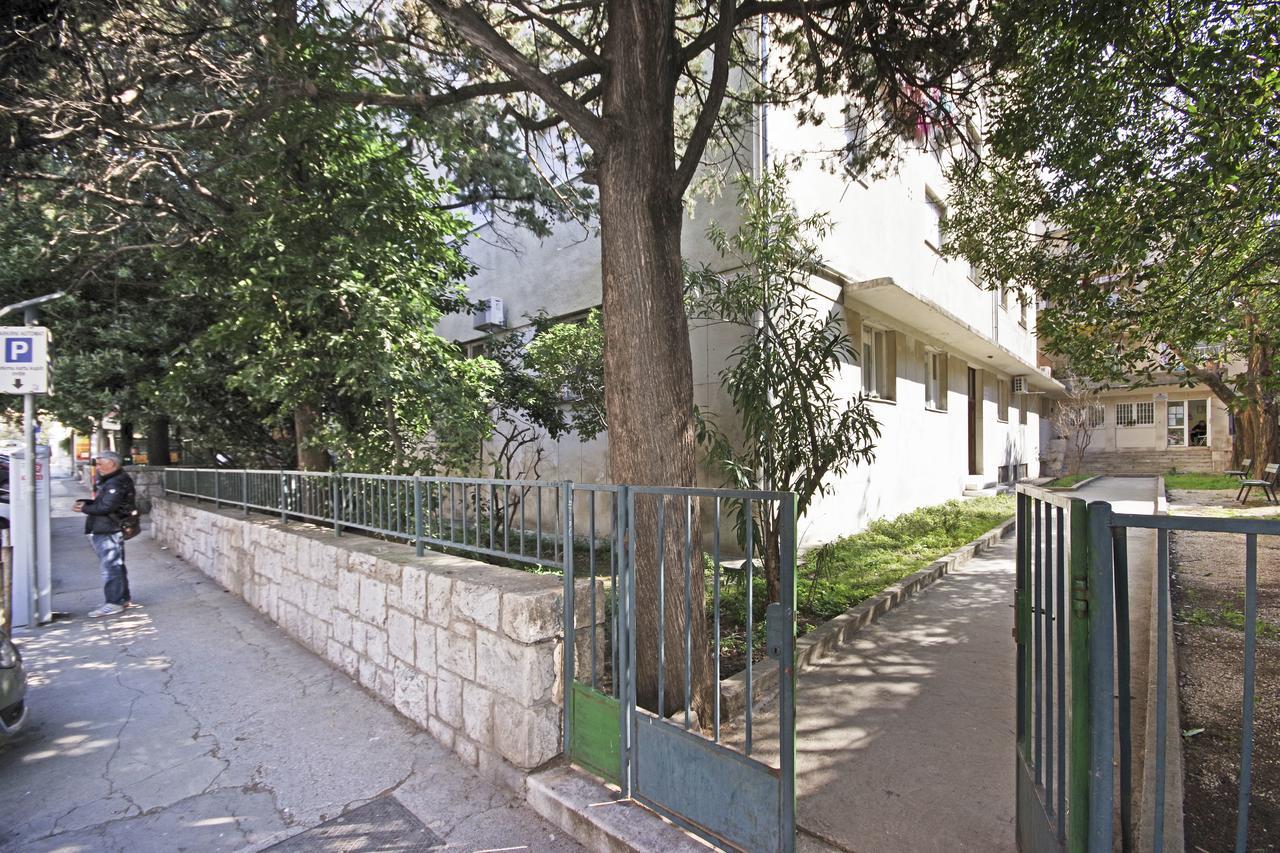 D & J Apartment سبليت المظهر الخارجي الصورة